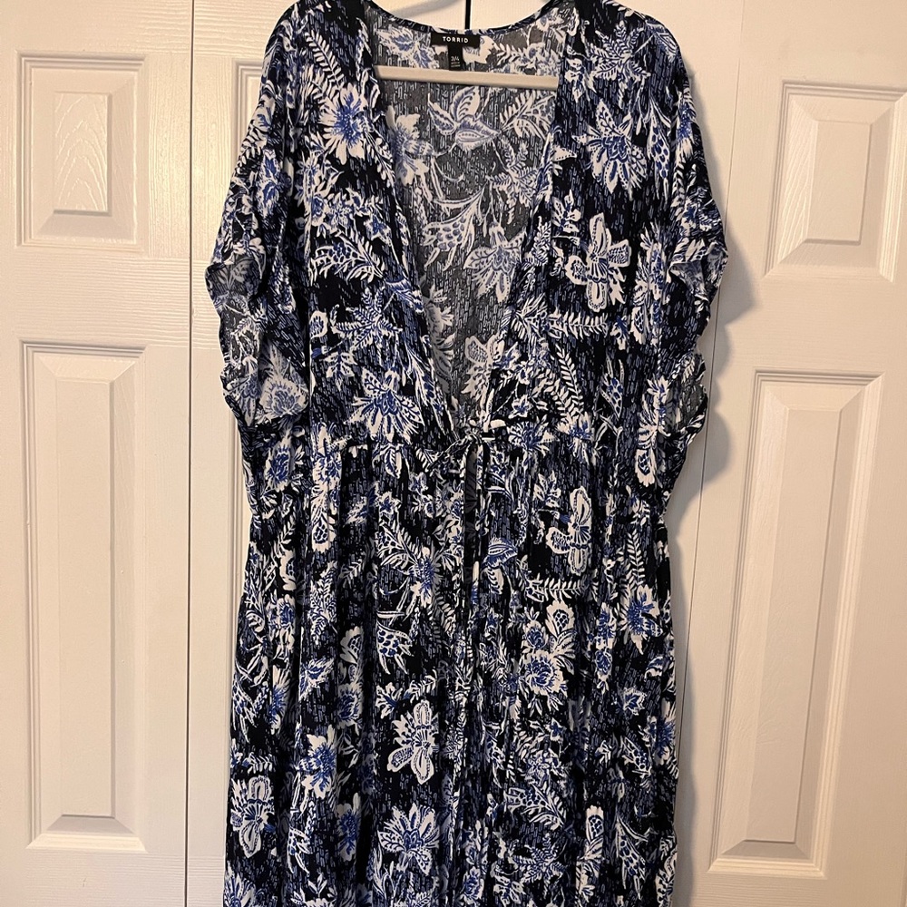 Torrid Blue Floral Gauze Duster